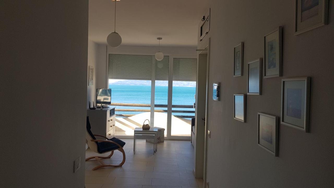 Apartment Bay, Bougainville Bay Resort Sarande Exterior photo